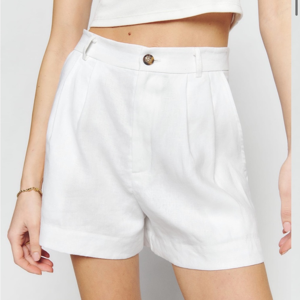 Reformation Mason white linen shorts - Picture 2 of 4